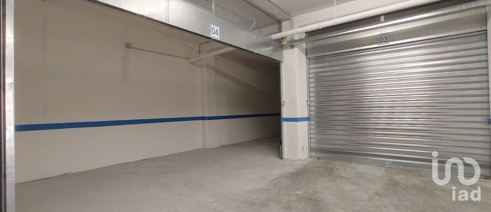 Posto auto di 13 m² in Roma (00141)