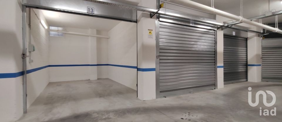 Posto auto di 13 m² in Roma (00141)