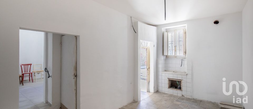 Casa di paese 8 locali di 238 m² in Mogliano (62010)