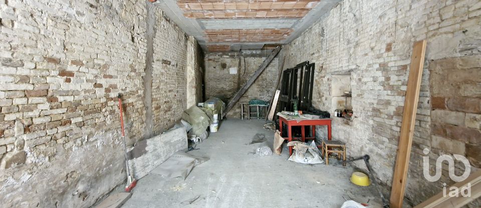 Casa di paese 8 locali di 238 m² in Mogliano (62010)