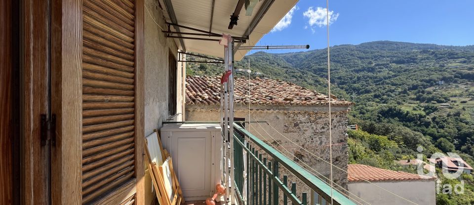 Appartamento 5 locali di 50 m² a - (87030)