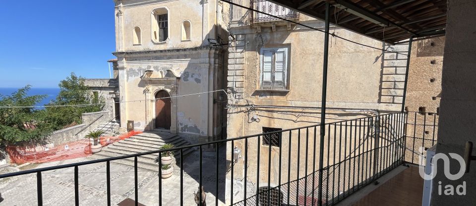 Appartamento 5 locali di 50 m² a - (87030)