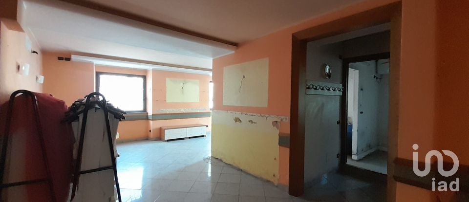 Shop / premises commercial of 72 m² in Calolziocorte (23801)