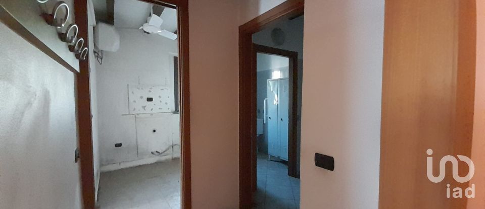 Shop / premises commercial of 72 m² in Calolziocorte (23801)