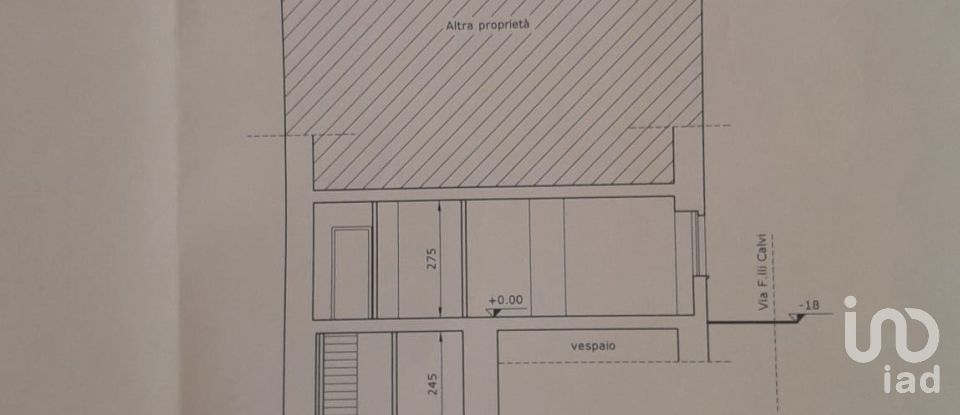 Shop / premises commercial of 72 m² in Calolziocorte (23801)