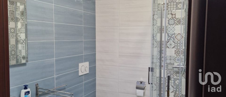 Villa Bifamiliare 16 locali di 216 m² in Roseto degli Abruzzi (64026)