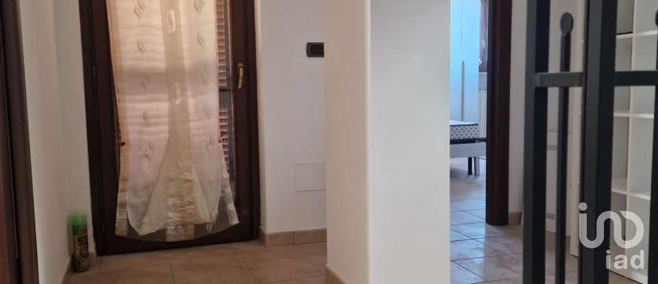 Villa Bifamiliare 16 locali di 216 m² in Roseto degli Abruzzi (64026)