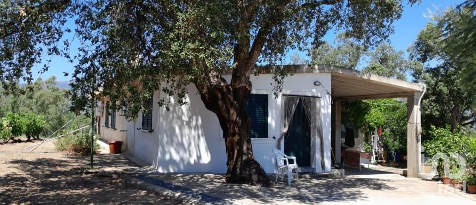 Casa indipendente / Villa 0 locali di 135 m² in Bari Sardo (08042)