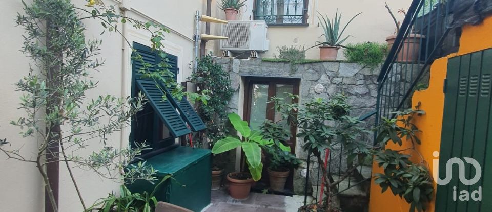 Villa Bifamiliare 7 locali di 180 m² a Santa Margherita Ligure (16038)