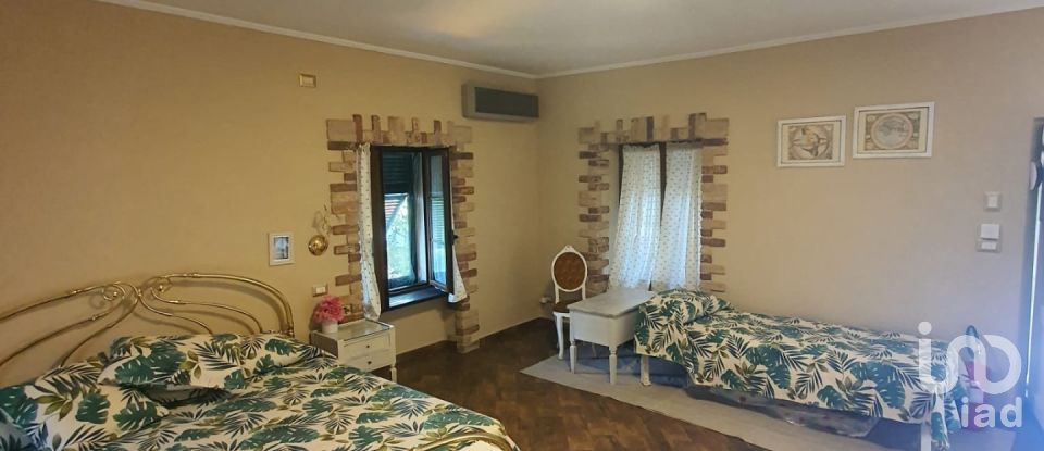 Villa Bifamiliare 7 locali di 180 m² a Santa Margherita Ligure (16038)