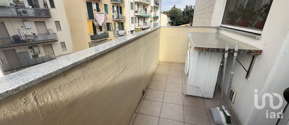Bilocale di 33 m² a Firenze (50141)