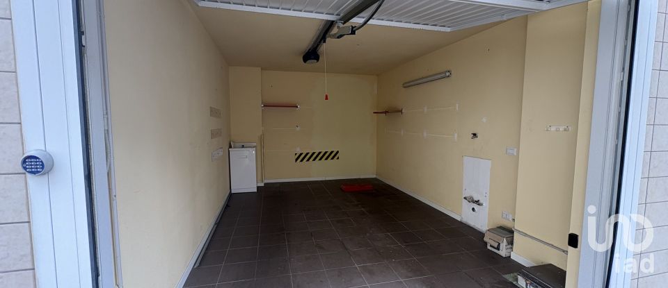 Bilocale di 33 m² a Firenze (50141)