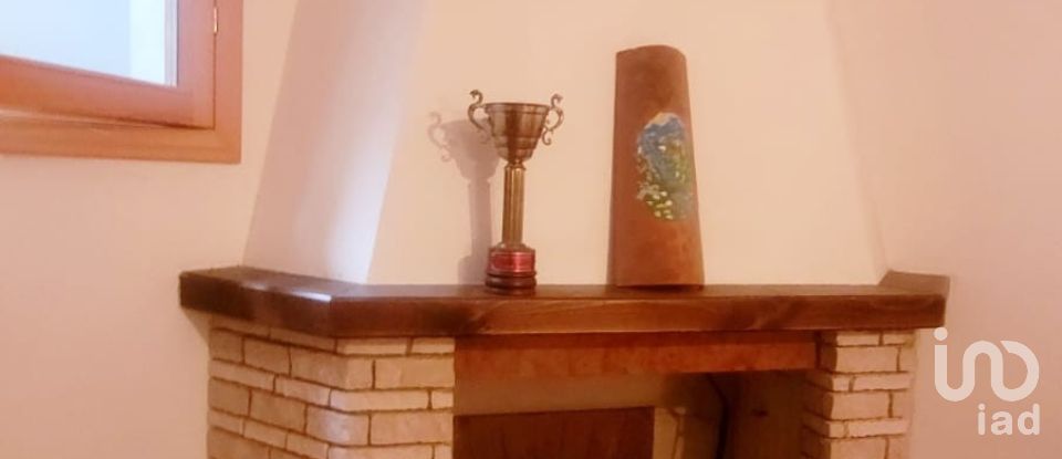 Apartment 6 rooms of 70 m² in Calenzano (50041)