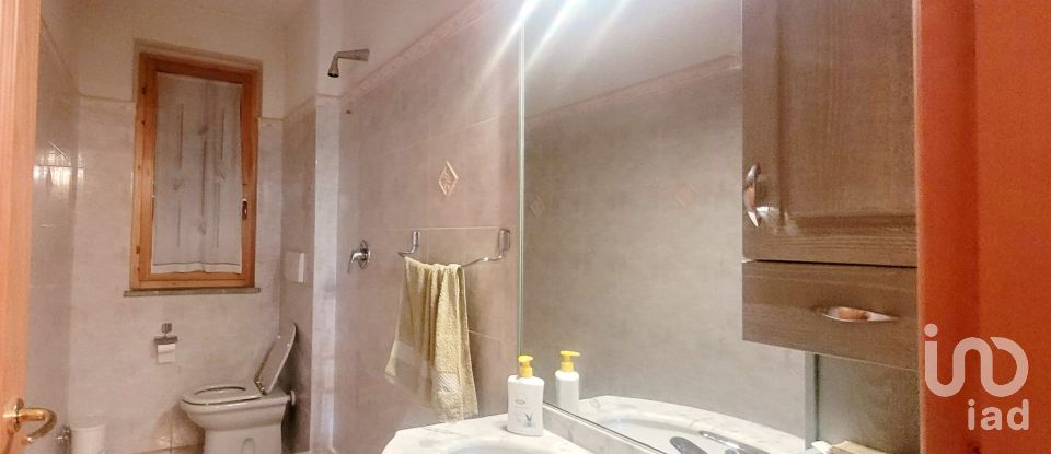 Apartment 6 rooms of 70 m² in Calenzano (50041)