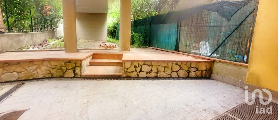 Apartment 6 rooms of 70 m² in Calenzano (50041)