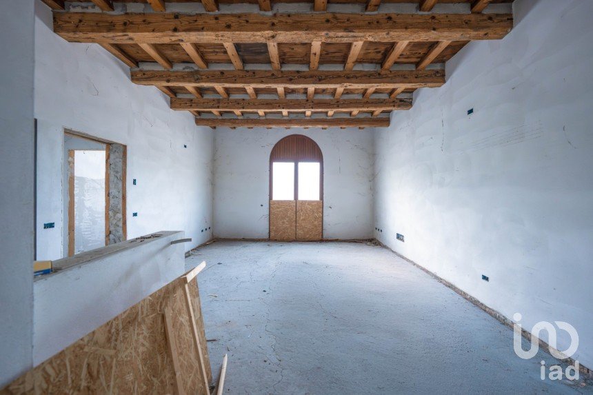 Appartamento 6 locali di 226 m² a Massa Fiscaglia (44025)