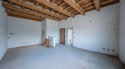 Appartamento 6 locali di 226 m² a Massa Fiscaglia (44025)