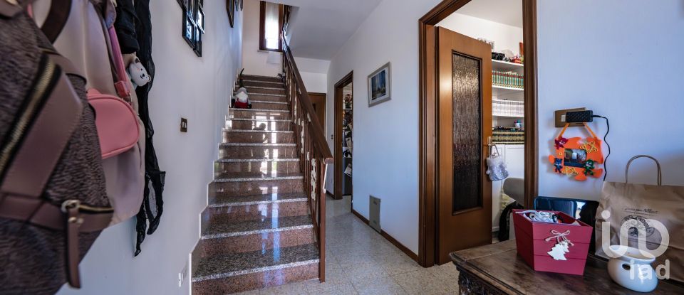 Traditional house 3 rooms of 133 m² in Fiesso Umbertiano (45024)