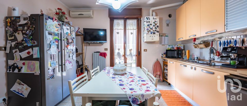 Traditional house 3 rooms of 133 m² in Fiesso Umbertiano (45024)