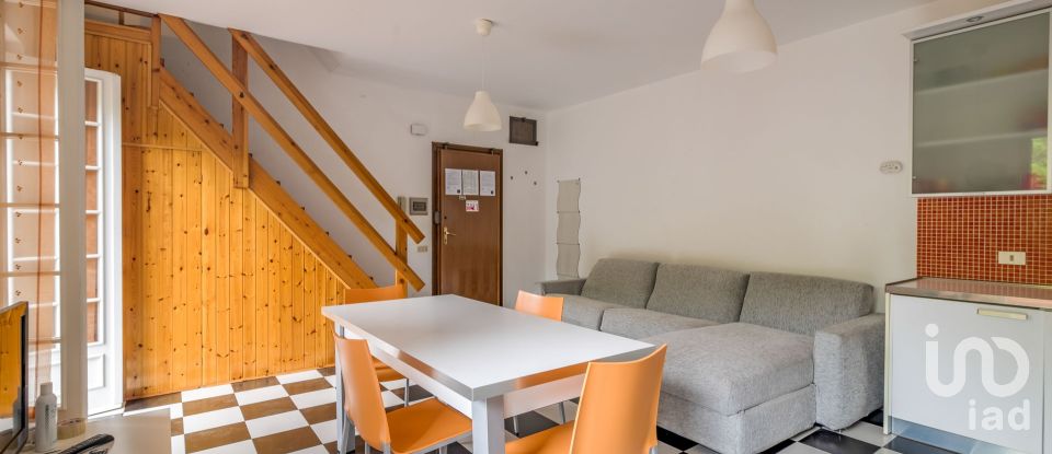 Three-room apartment of 60 m² in Loano (17025)