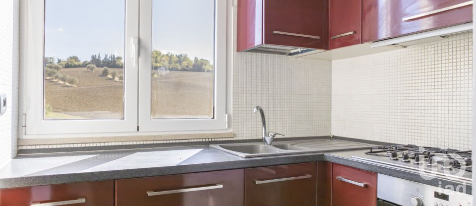 Quadrilocale di 123 m² a Agugliano (60020)