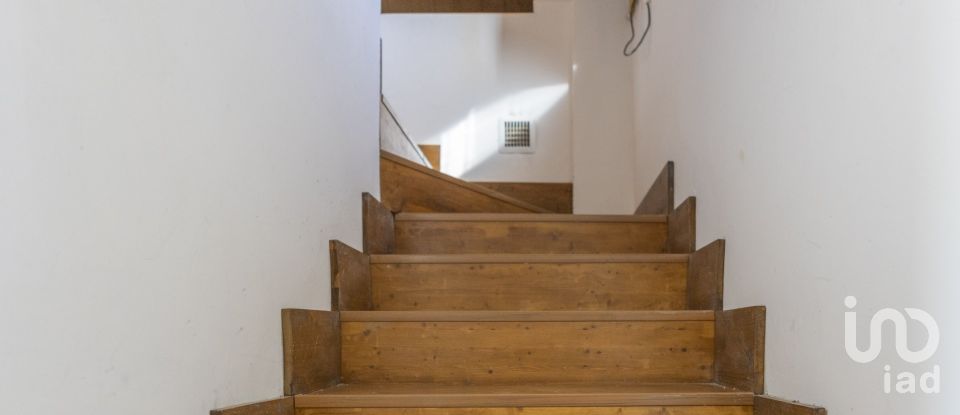 Quadrilocale di 123 m² a Agugliano (60020)