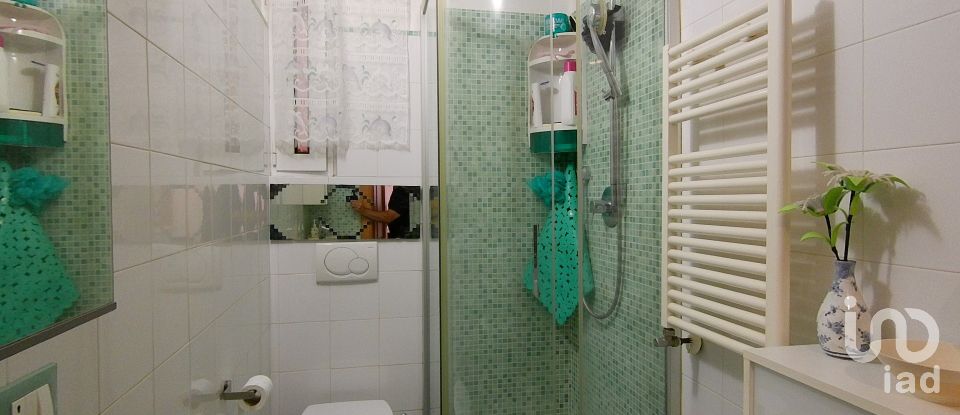 Appartamento 5 locali di 95 m² a Genova (16162)