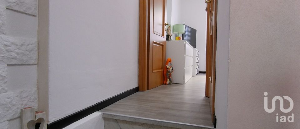 Appartamento 5 locali di 95 m² a Genova (16162)