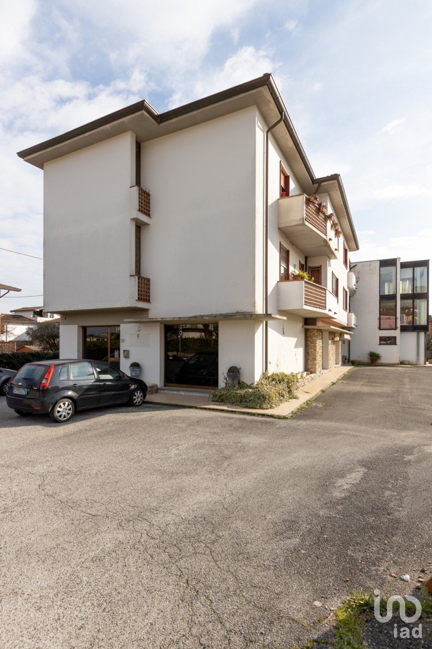 Apartment 7 rooms of 115 m² in Buti (56032)