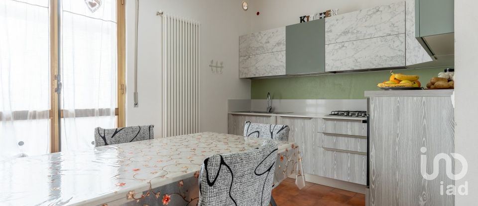 Apartment 7 rooms of 115 m² in Buti (56032)