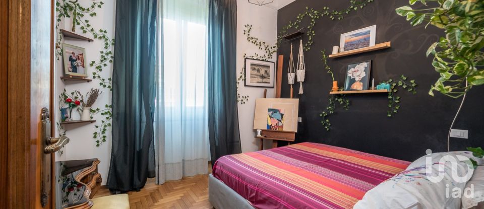 Appartamento 8 locali di 160 m² a Genova (16146)