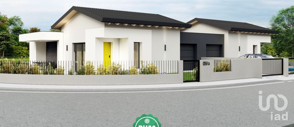 Villa Bifamiliare 5 locali di 140 m² in Castel Goffredo (46042)