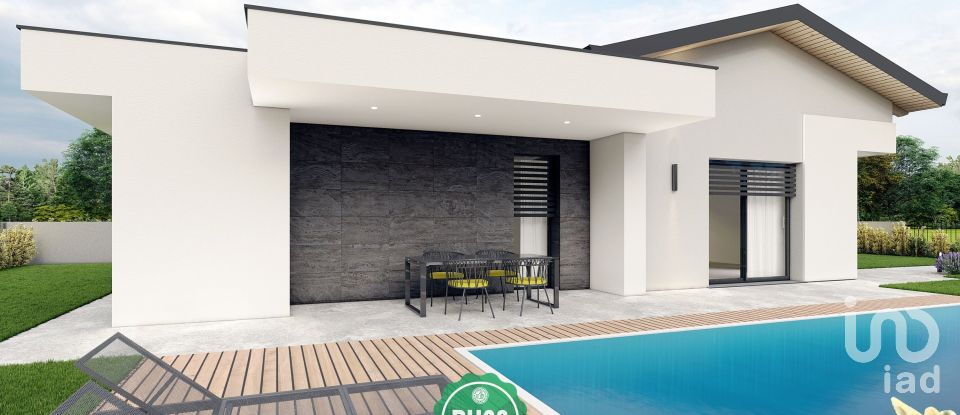 Villa Bifamiliare 5 locali di 140 m² in Castel Goffredo (46042)