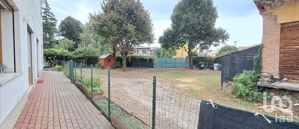 House 7 rooms of 200 m² in Costa di Rovigo (45023)