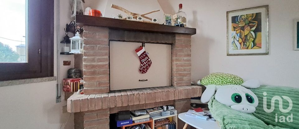 House 7 rooms of 200 m² in Costa di Rovigo (45023)