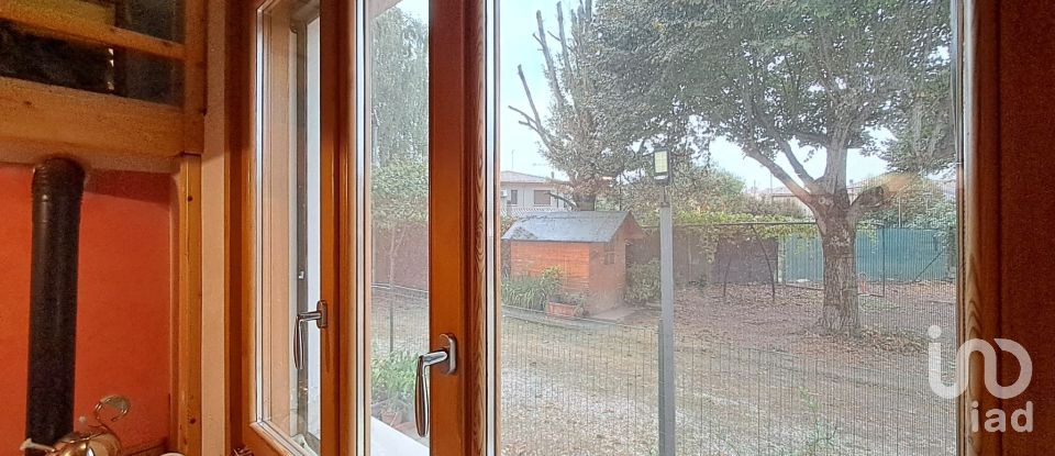 House 7 rooms of 200 m² in Costa di Rovigo (45023)