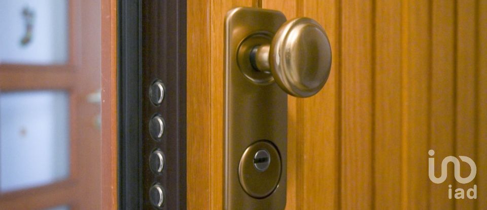 Trilocale di 85 m² a Torino (10154)