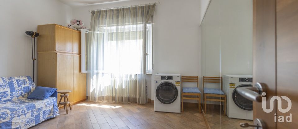 Apartment 7 rooms of 150 m² in Filottrano (60024)