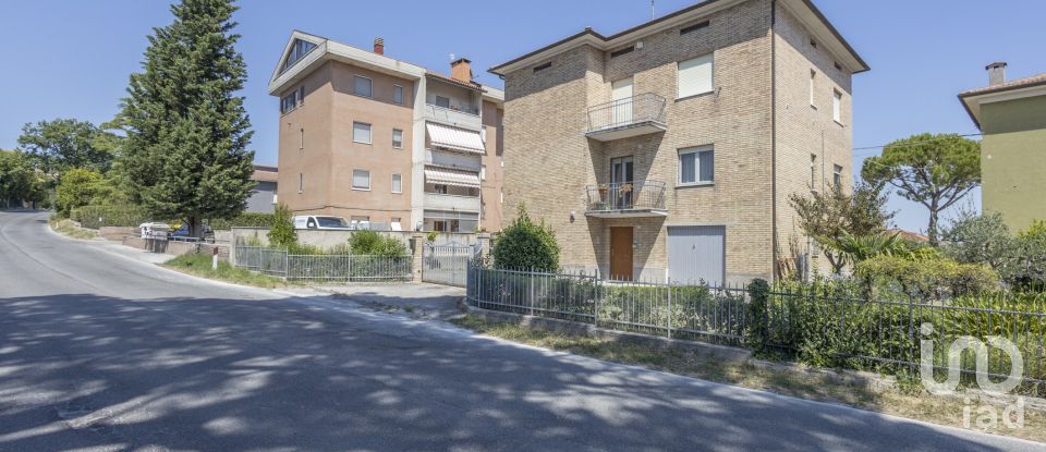 Apartment 7 rooms of 150 m² in Filottrano (60024)