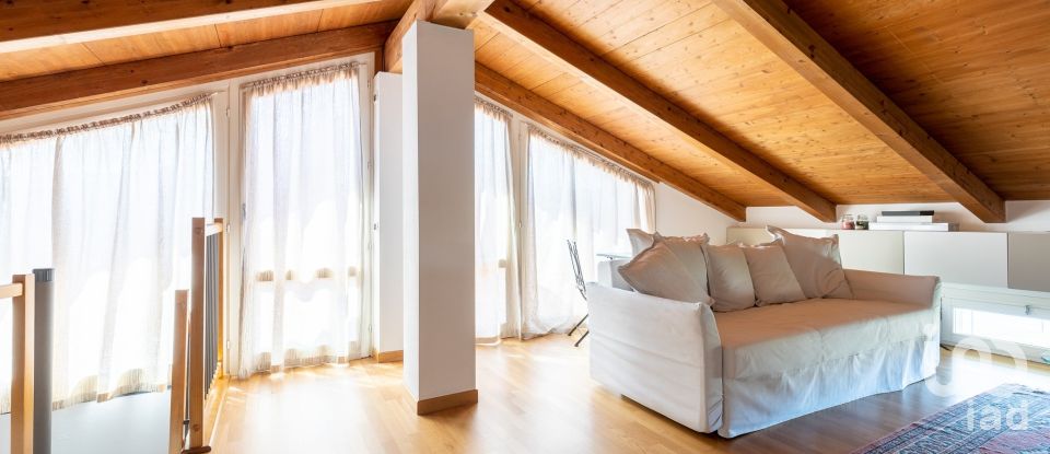 House 7 rooms of 150 m² in Altopascio (55011)