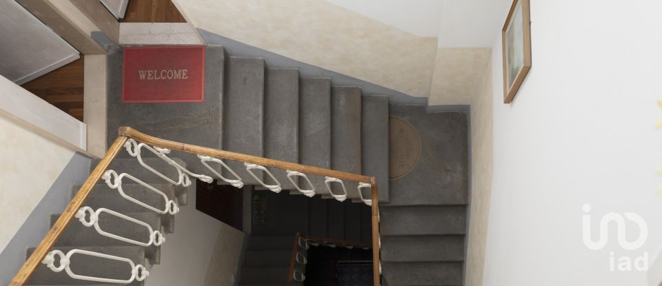 Apartment 9 rooms of 170 m² in Firenze (50123)