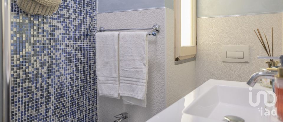 Apartment 9 rooms of 170 m² in Firenze (50123)