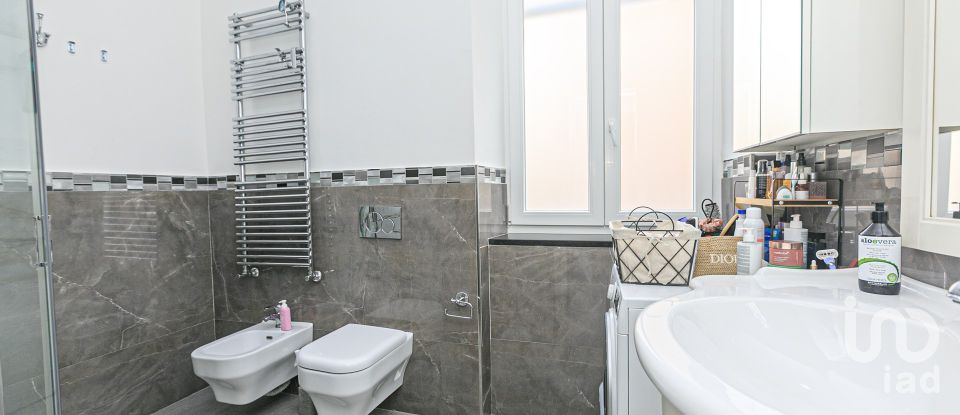 Appartamento 5 locali di 95 m² a Genova (16147)