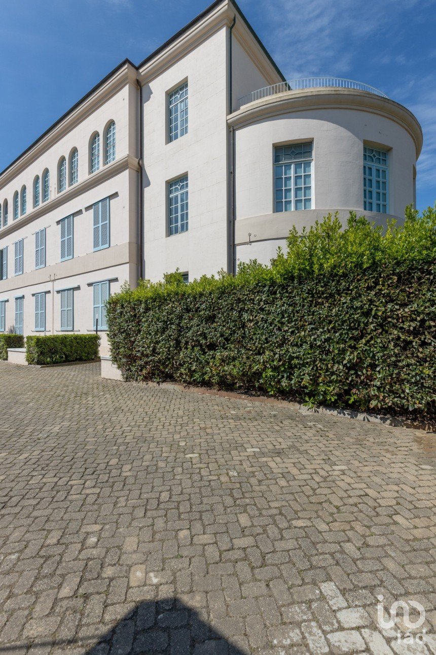 Four-room apartment of 85 m² in Pisa (56122)