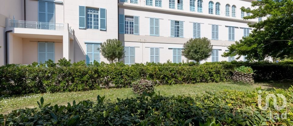 Four-room apartment of 85 m² in Pisa (56122)