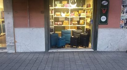 Negozio / locale commerciale di 30 m² in Genova (16126)