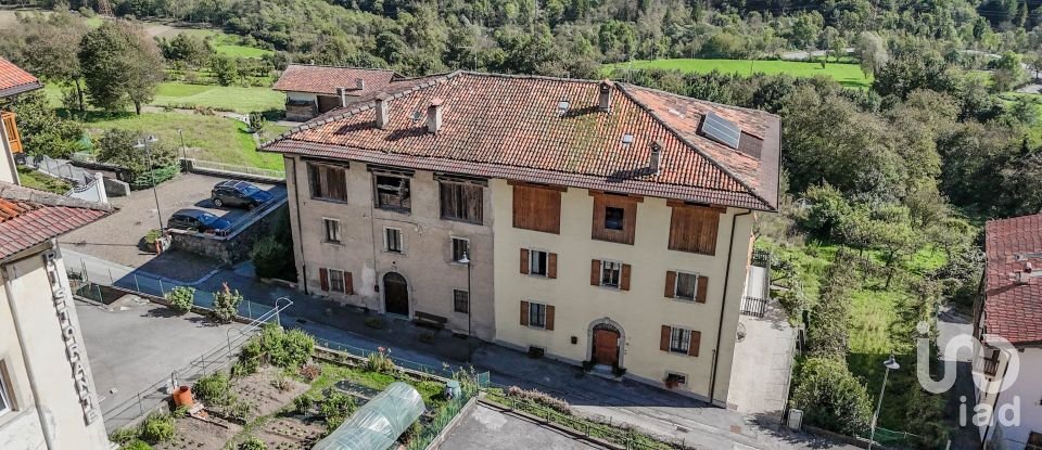 Block of flats in Cimego (38082) of 565 m²