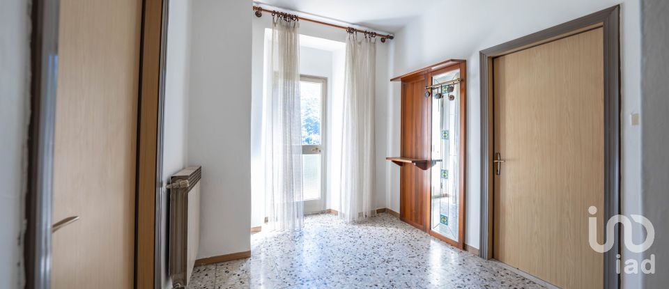 Block of flats in Cimego (38082) of 565 m²