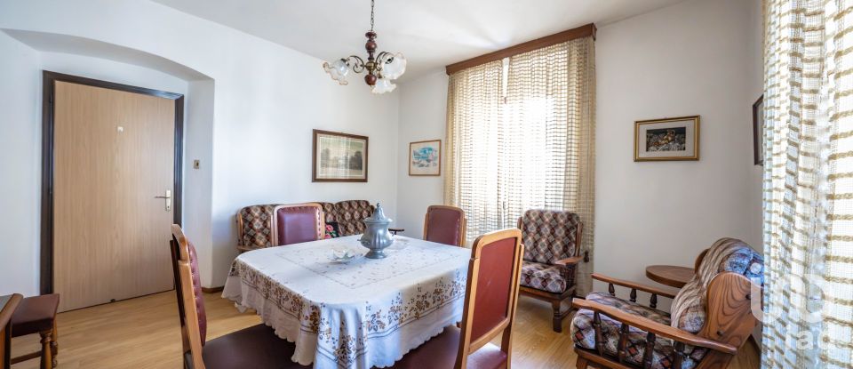 Block of flats in Cimego (38082) of 565 m²