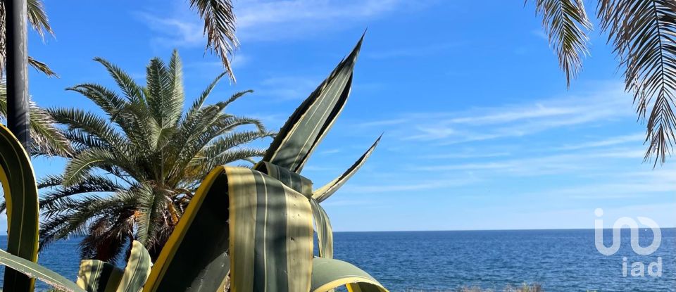 Quadrilocale di 109 m² a Cogoleto (16016)